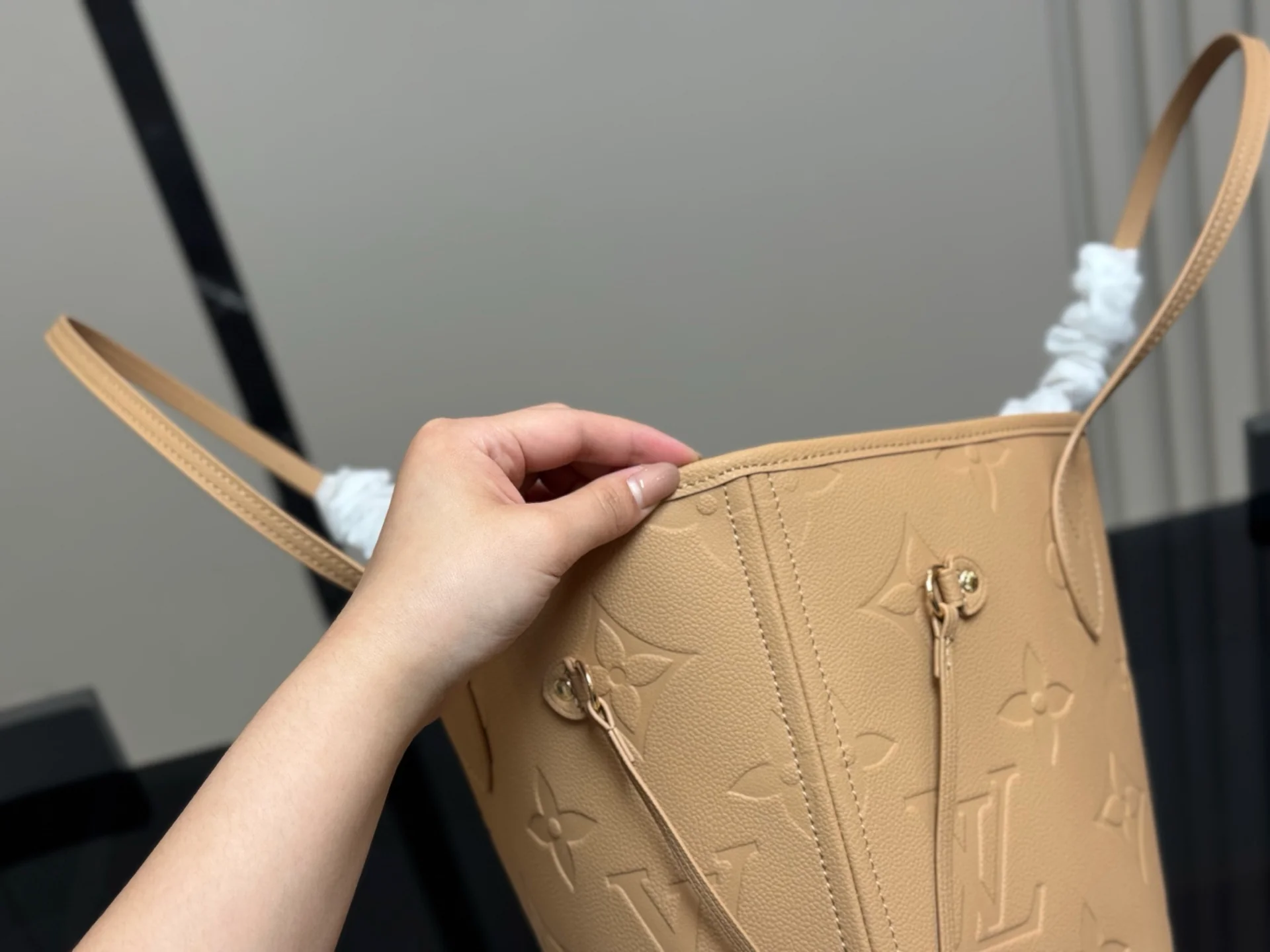 Louis Vuitton Purse Set – Handbag & Clutch in Monogram Canvas