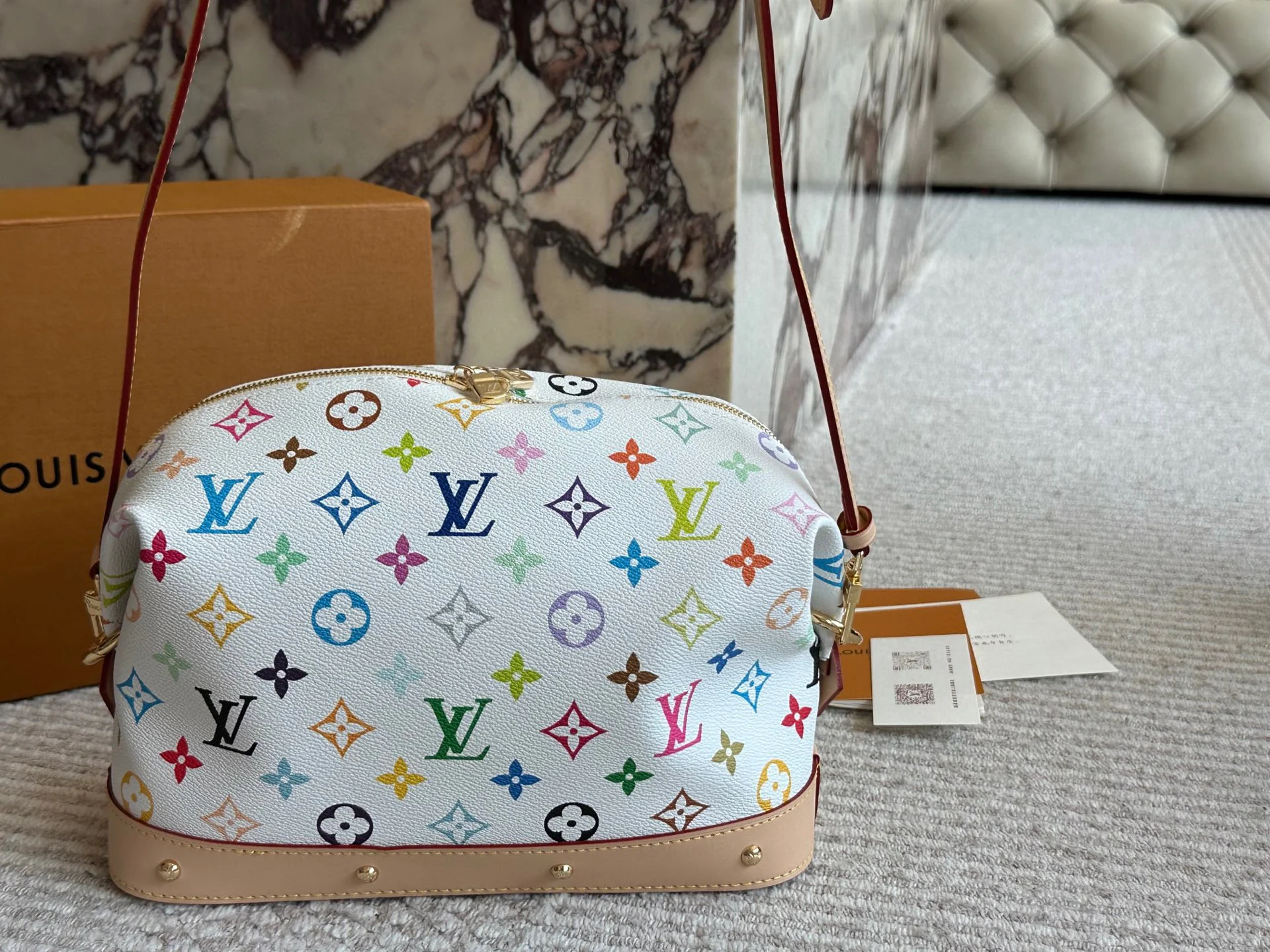Louis Vuitton Monogram Canvas Purse Satchel - Classic Handbag for Everyday Use