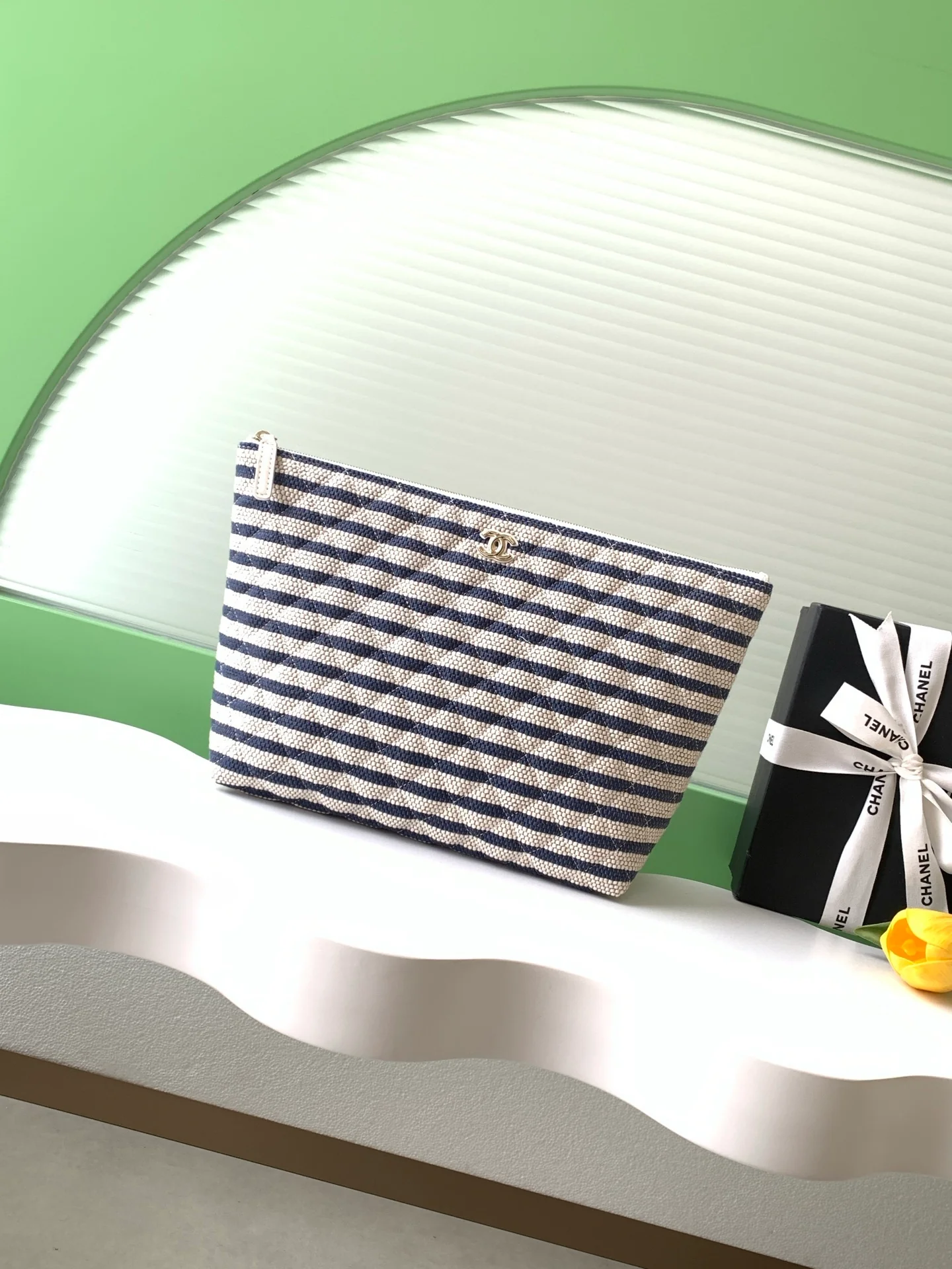 CC Pouch Large