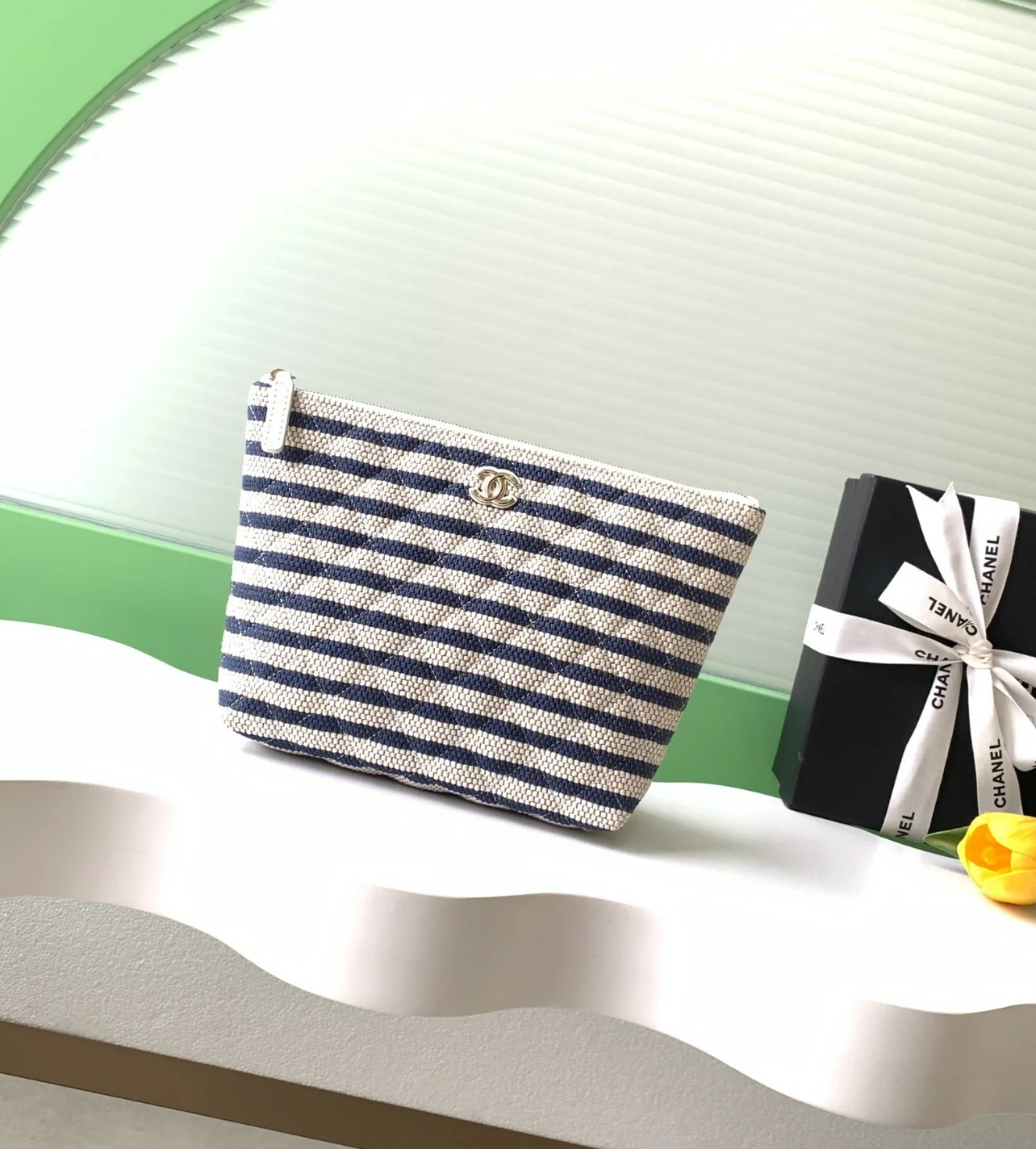 CC Pouch Medium