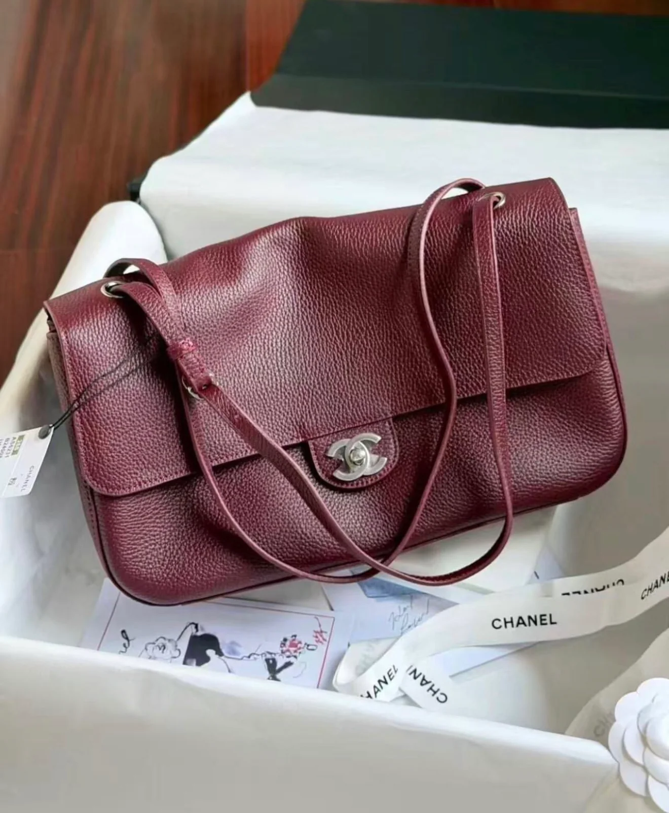 Maxi Flap Bag – Real Leather, Spacious 38cm Design