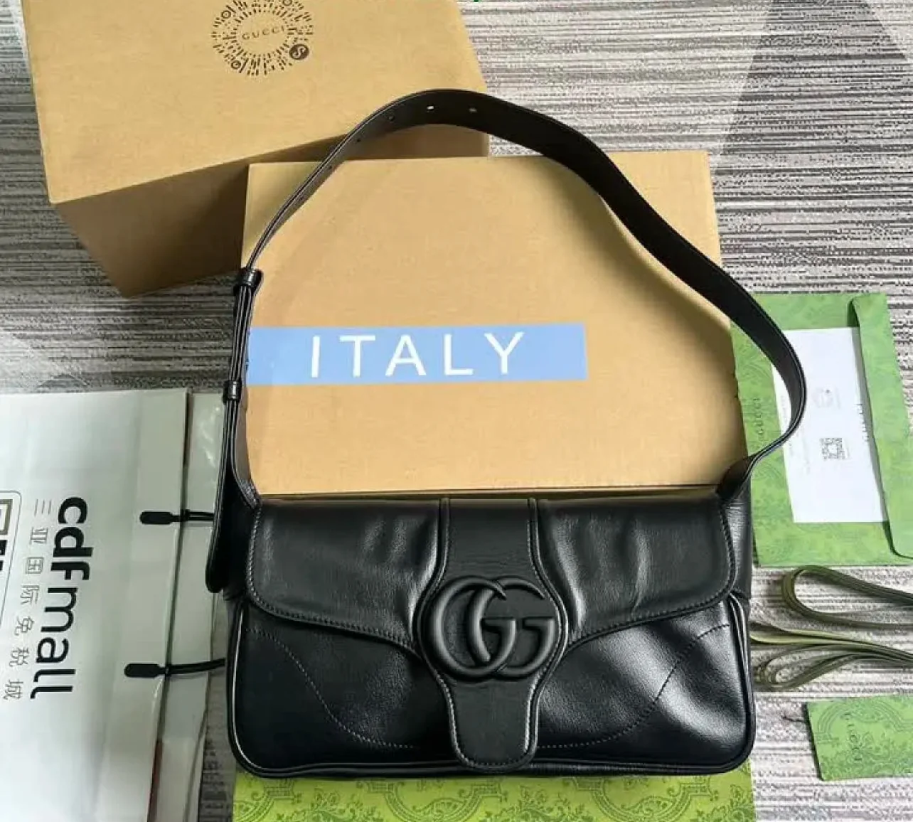 Aphrodite Shoulder Bag