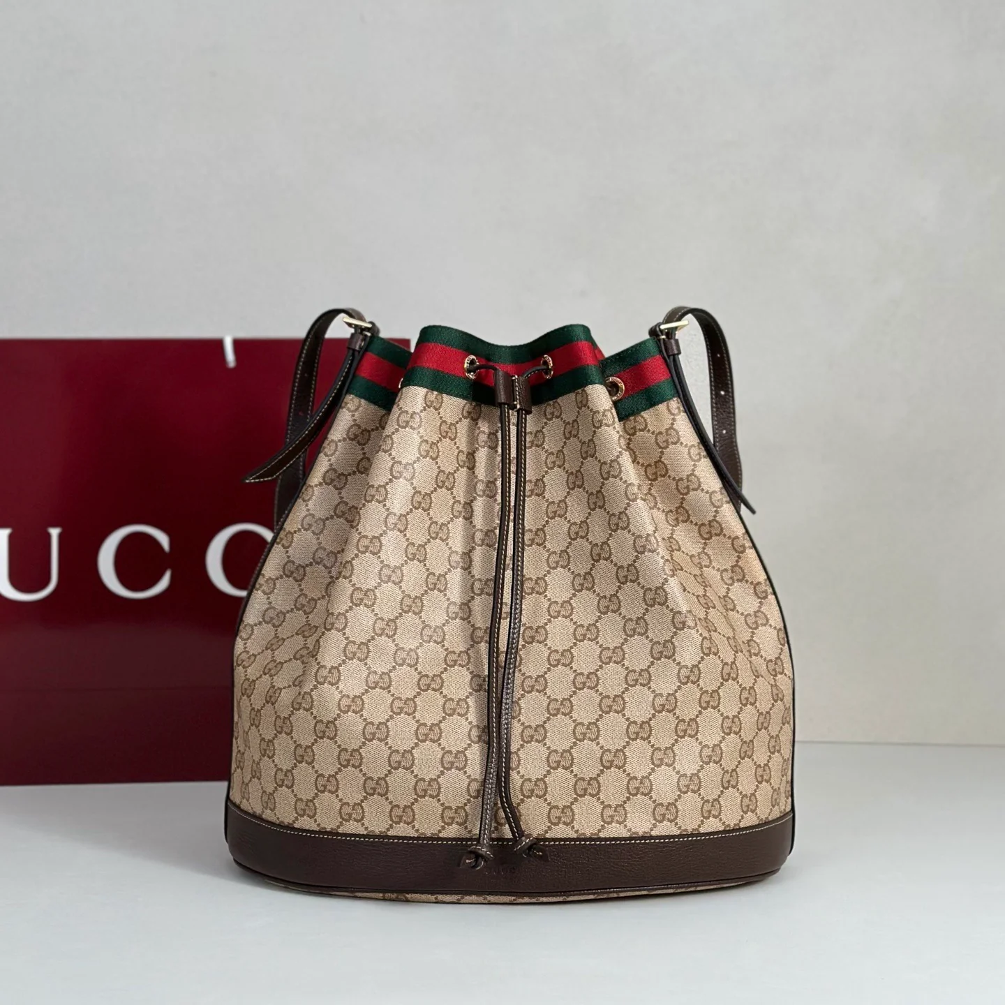 Venice Bucket Bag – Real Leather & Coated Canvas