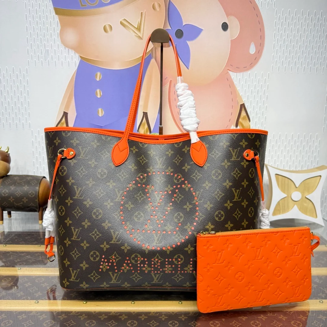 Neverfull GM Tote Bag