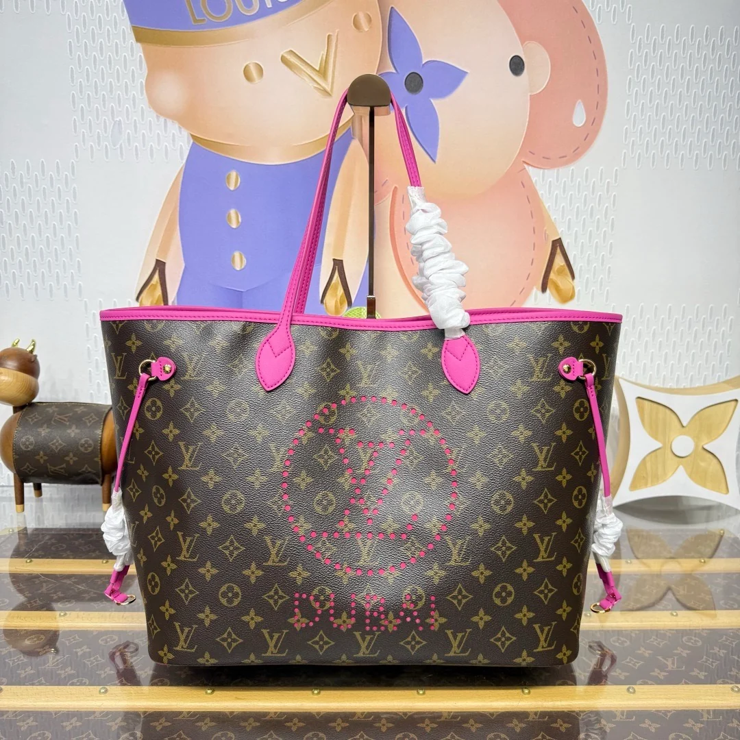 Neverfull GM - Spacious Tote Bag in Coated Canvas and Genuine Leather