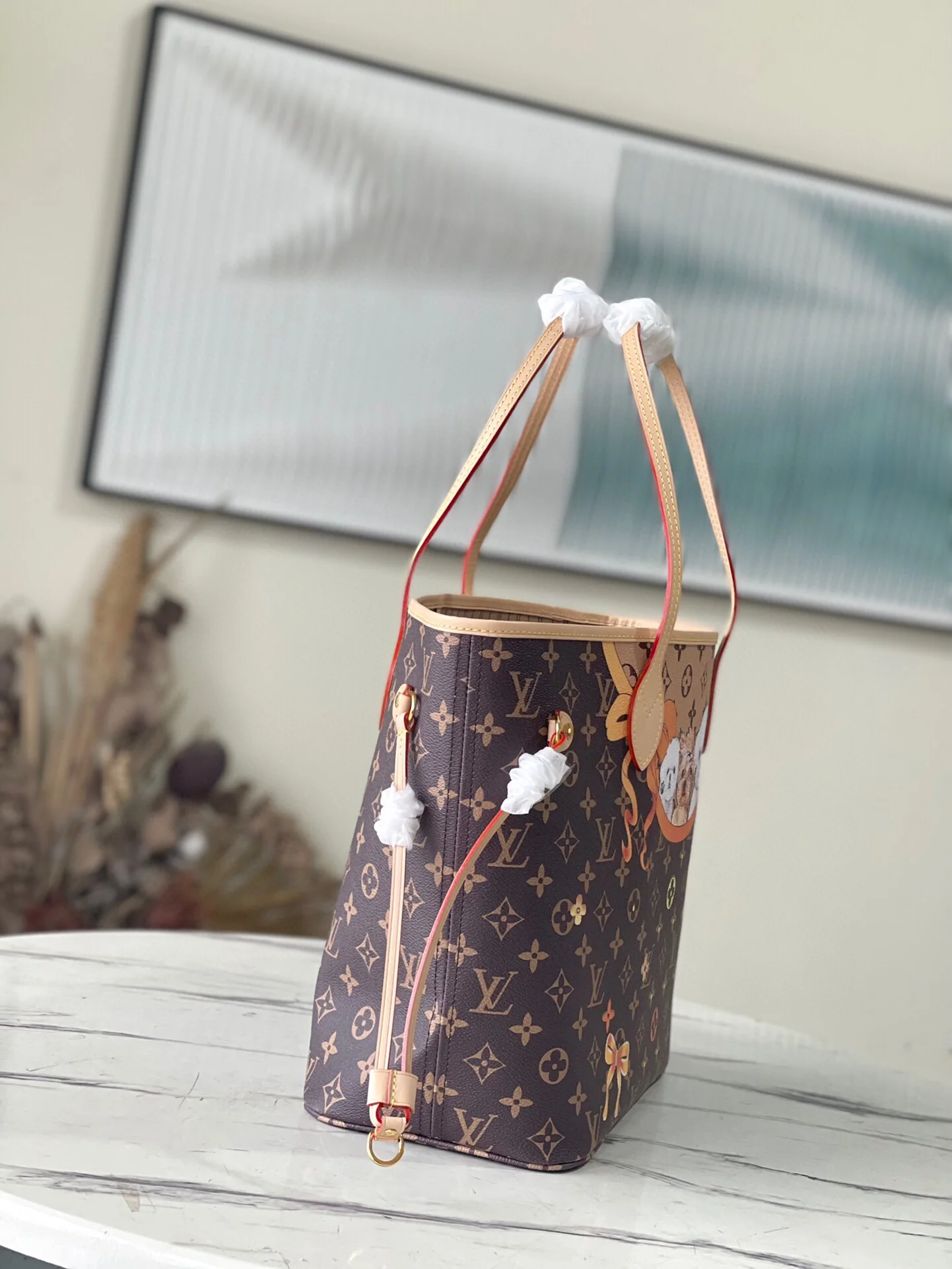 Louis Vuitton Bundle Purse - Compact & Versatile
