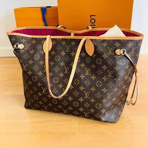Louis Vuitton Purse Set with Wallet